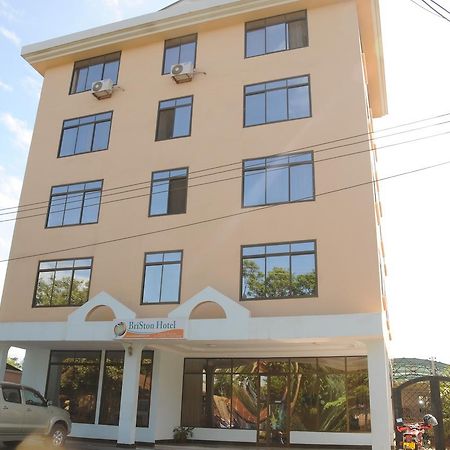 Briston Hotel Arusha Kültér fotó